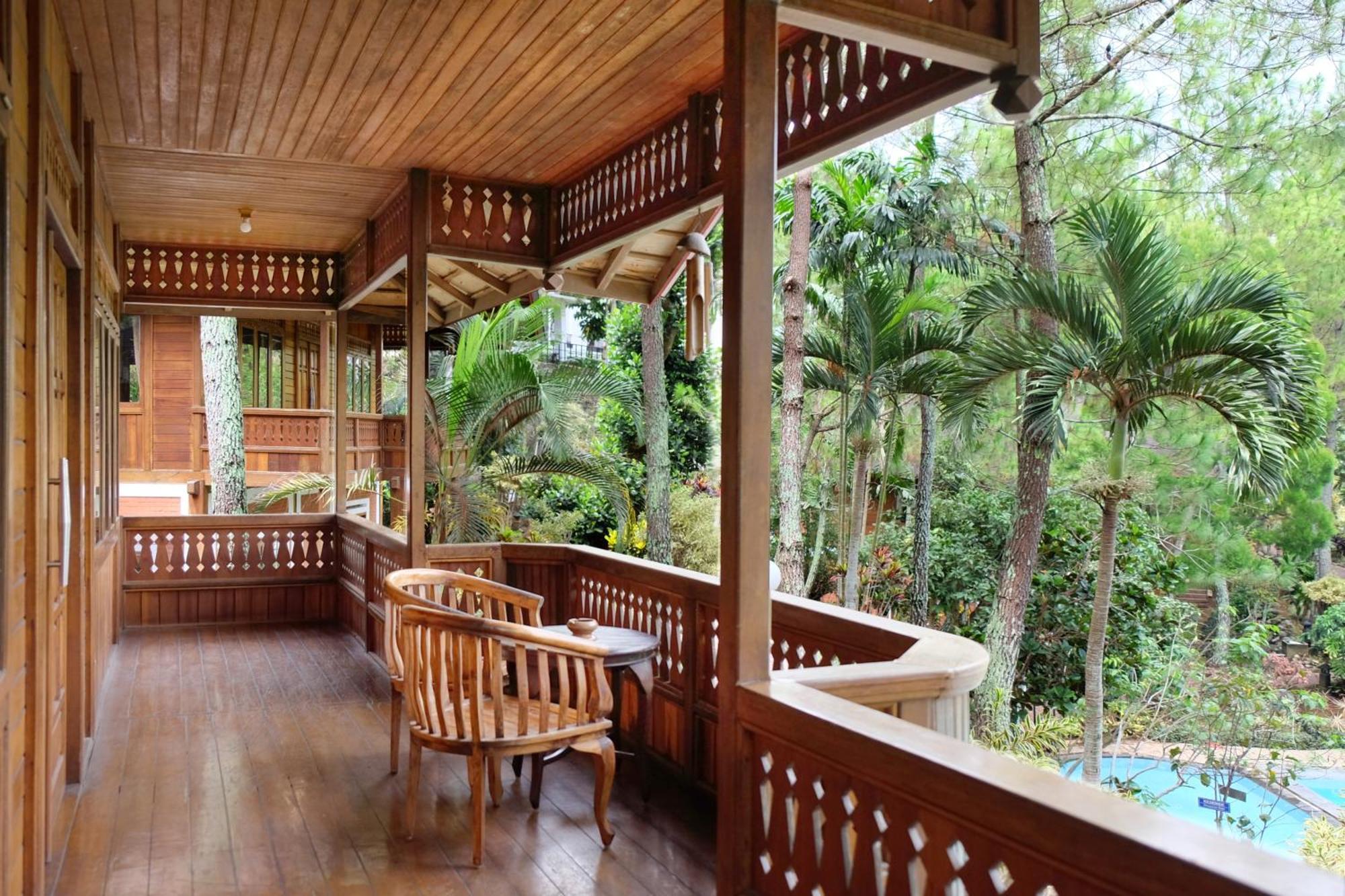 Jambuluwuk Convention Hall & Resort Batu Batu  Exterior photo